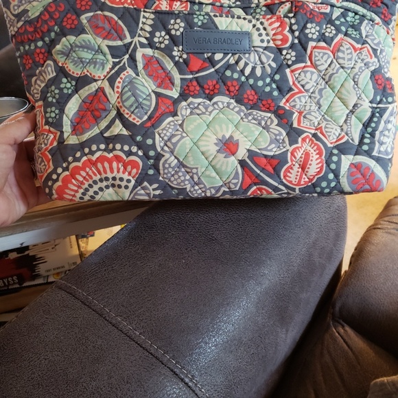 Vera Bradley purse and matching wallet - Picture 1 of 3